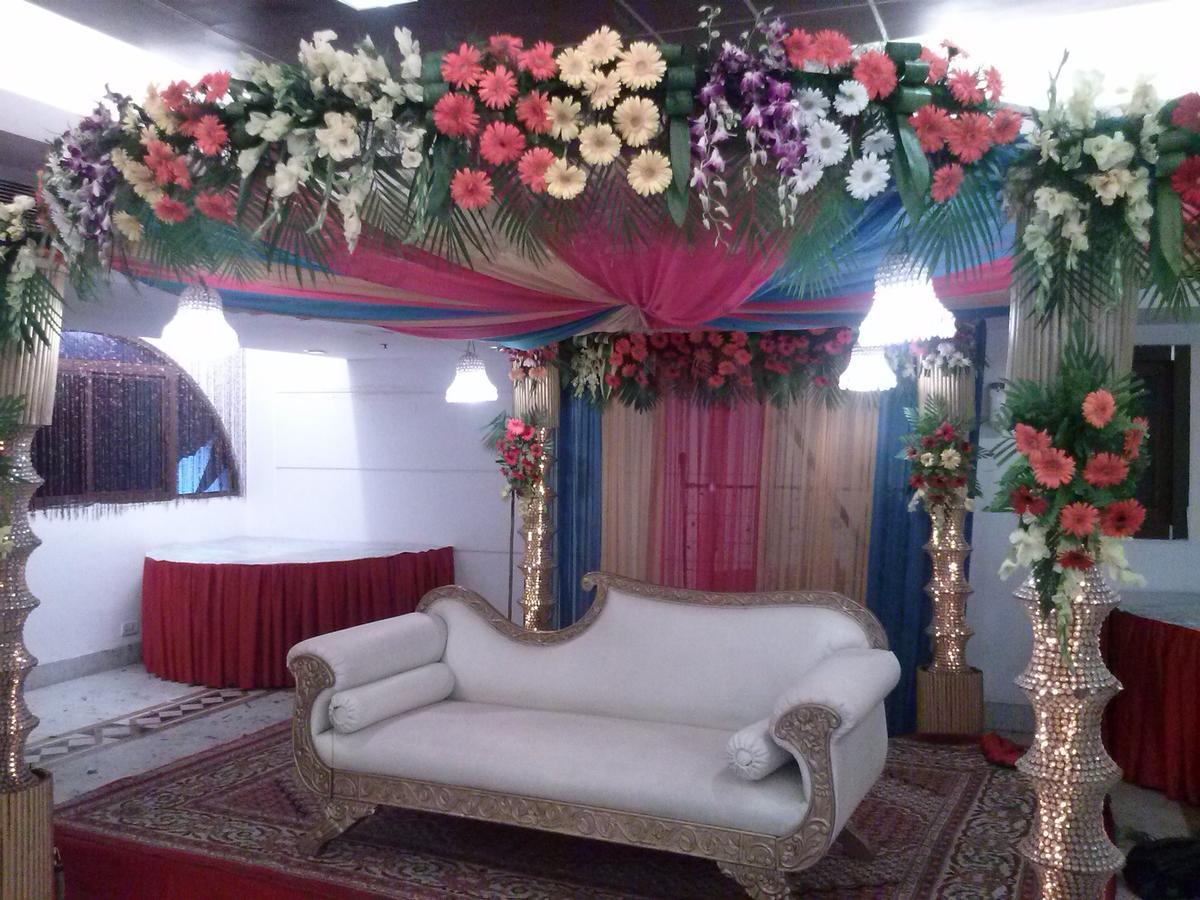 Chanson Grand Westend Delhi  Buitenkant foto