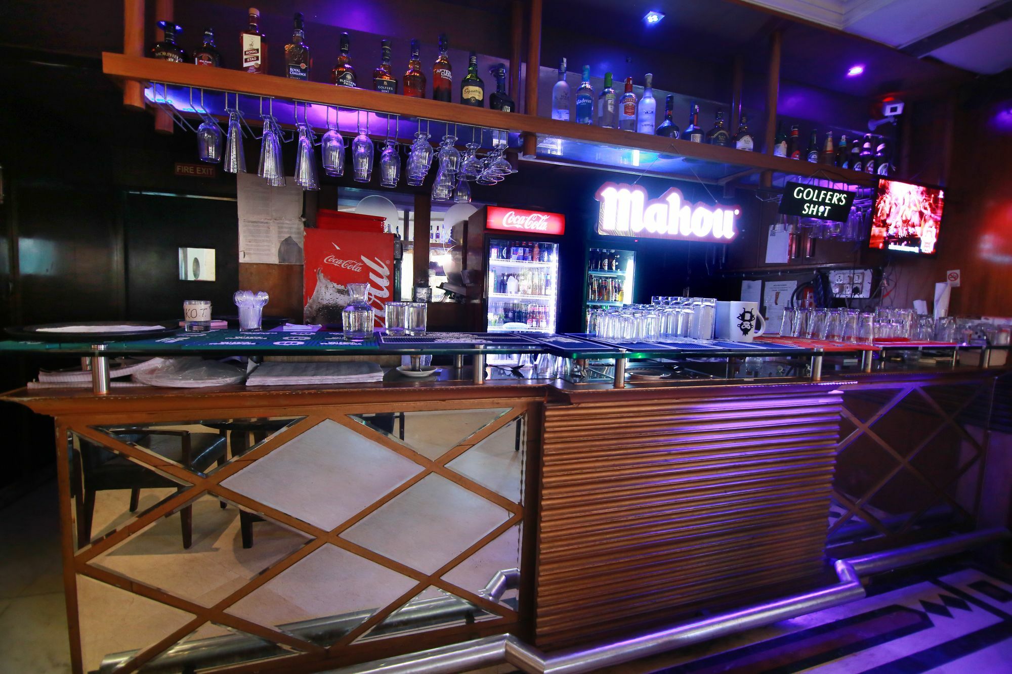 Chanson Grand Westend Delhi  Buitenkant foto